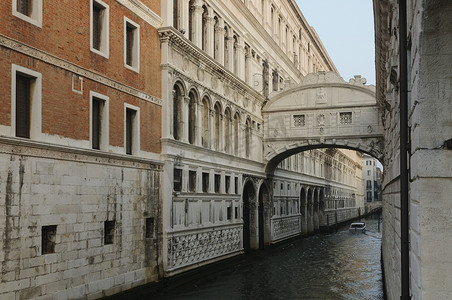 威尼斯的日食摄影照片_叹息桥在威尼斯，威尼托，意大利，欧洲