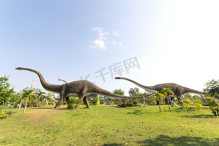 追寻恐龙摄影照片_雕像和恐龙公园