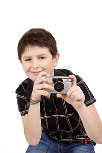 初等摄影照片_用数码相机水平拍摄的小男孩