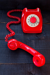 红色复古电话