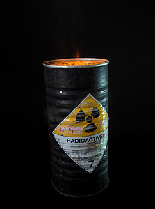 黄色圆筒摄影照片_放射性物质圆筒容器中的热量
