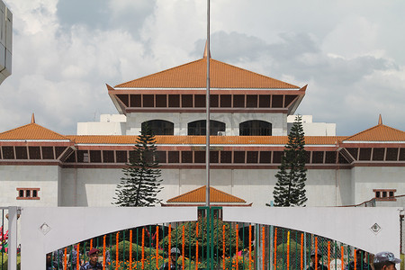 尼泊尔 - 庆典 - 宪法