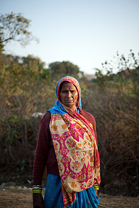 老印地安村民妇女