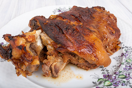 烤猪肘，传统食品