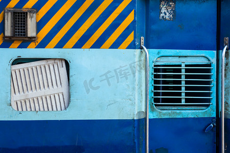 二等奖等奖摄影照片_印度火车二等车厢