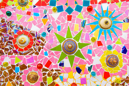 彩色陶瓷马赛克瓷砖石材艺术墙。