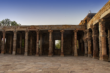 Qutub minar 校区的圆形剧场，世界遗产，世界上最高的砖尖塔，印度新德里