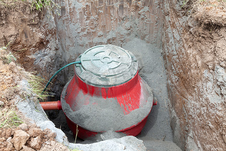 污水系统地下水箱安装