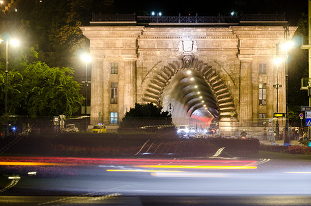 拱形隧道摄影照片_布达城堡隧道