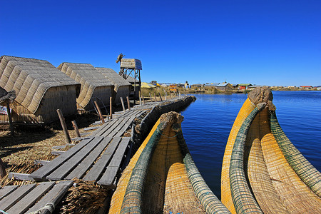 Totora 芦苇浮岛 Uros，的的喀喀湖，秘鲁