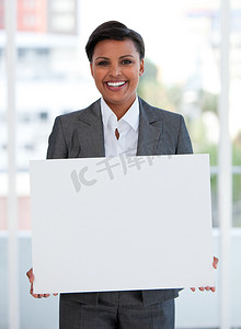 拿着白板的女经理画像