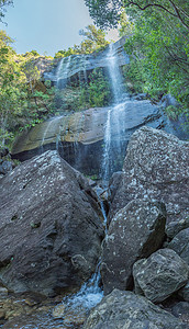 Lower Tiger Falls 位于德拉肯斯堡的杜利山