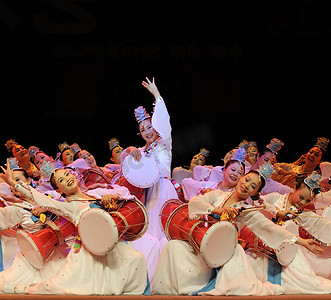 韩国民族舞者