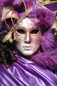 威尼斯狂欢节期间圣马可广场的盛装人物