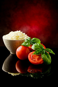 米饭和西红柿