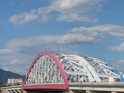 韩国春川市天空步道附近的索阳江（索阳河）大桥