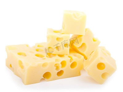 干奶酪的手工卡摄影照片_白色背景中分离的瑞士奶酪片