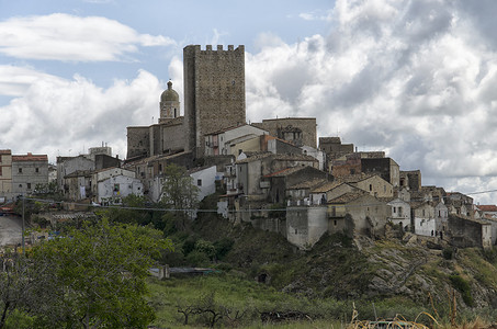中世纪村庄 Pietramontecorvino