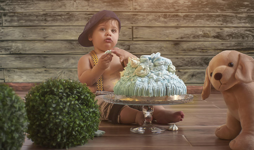 可爱生日蛋糕摄影照片_婴儿生日蛋糕 3