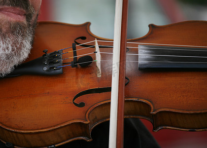提琴手摄影照片_提琴手