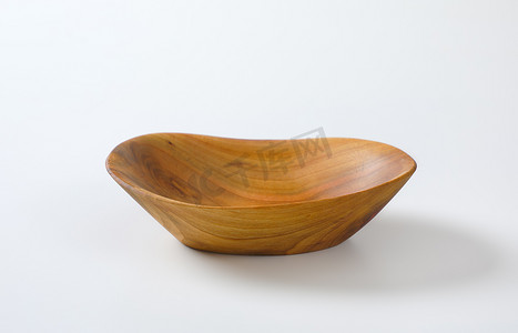 手工雕刻的木碗
