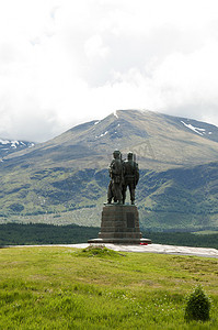 突击队纪念碑，高地 - 苏格兰