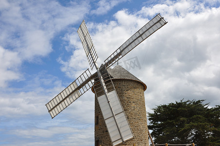 风车在乡下，法国