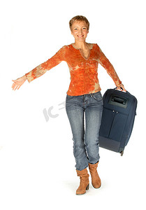 带着手提箱奔跑的快乐女人