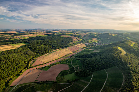 德国莱茵兰普法尔茨景观的鸟瞰图
