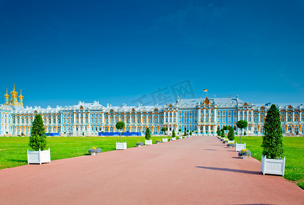 圣彼得堡著名的凯瑟琳宫