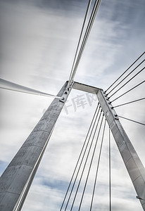 瑞典于默奥的电缆桥