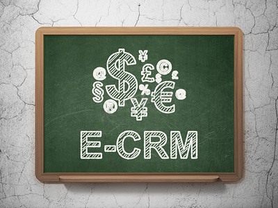 经营理念：黑板背景下的财务符号和 E-CRM