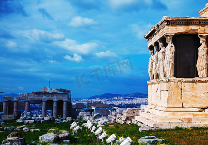 雅典女像柱的门廊