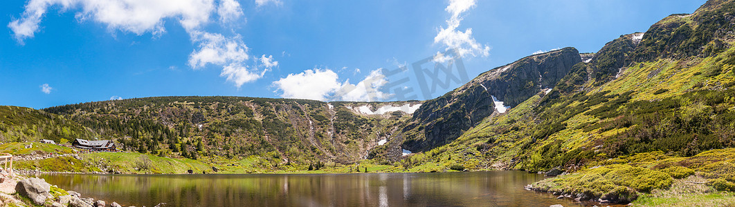 Cirque of the Small Pond 全景