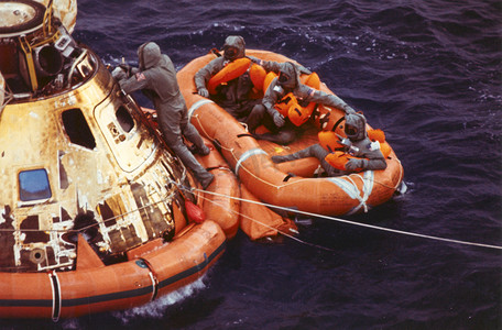 阿波罗 11 号恢复区