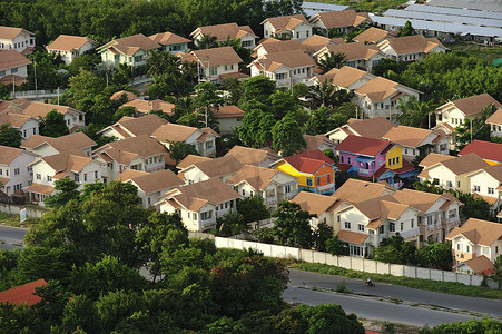 住宅区摄影照片_现代住宅区鸟瞰图，乔木提恩海滩，芭堤雅，Cho