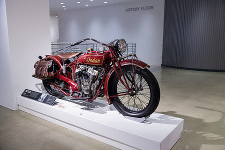 1927 年印第安大酋长摩托车