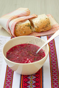 传统的乌克兰汤——红罗宋汤