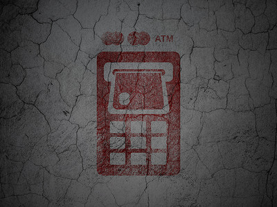 银行概念： 垃圾墙背景上的 ATM 机