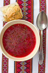 传统的乌克兰汤——红罗宋汤