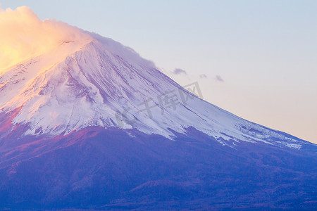 清晨的富士山