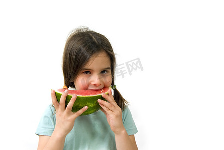 吃西瓜的女孩摄影照片_吃西瓜的女孩