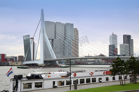 荷兰鹿特丹 — 8 月 18 日：鹿特丹是一种城市模式