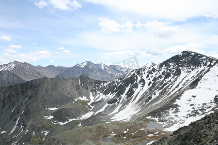 阿尔泰地区俄罗斯山地景观