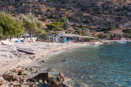 Agios Nikolaos 港口 o Zakynthos 的海滩酒吧
