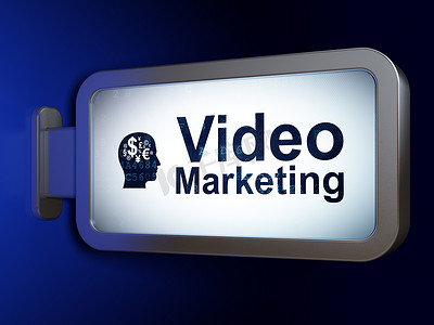 创意视频海报摄影照片_营销理念： 广告牌背景上的视频营销和财务符号