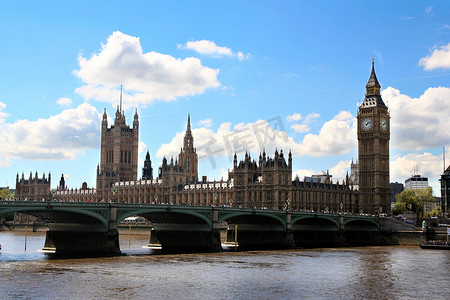 伦敦桥和大本钟