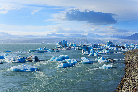 冰岛东部的冰川泻湖