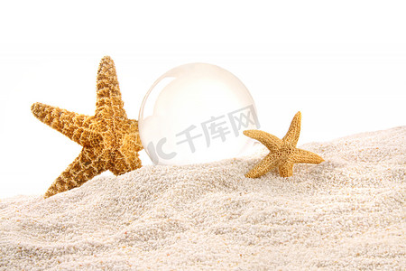 水晶球与沙中的海星