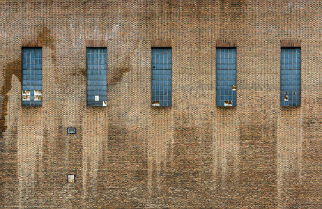 工厂门面摄影照片_老工厂砖墙